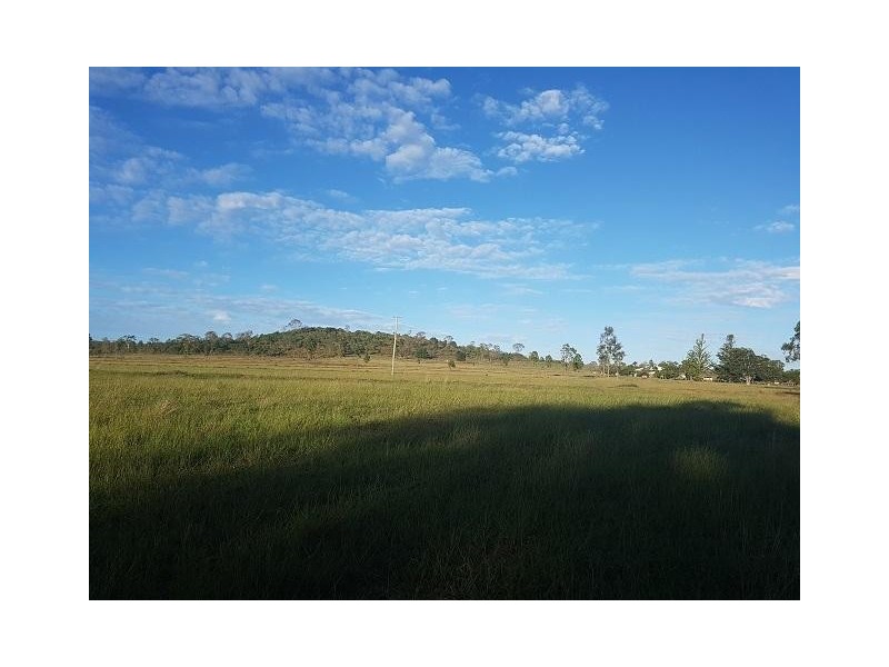 533 Gentle Annie Road, Ambrose QLD 4695