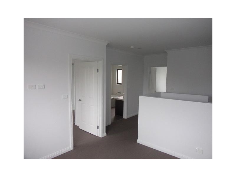 21 Moore Street, Coburg VIC 3058