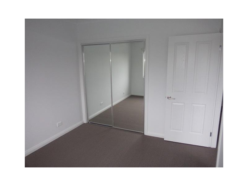 21 Moore Street, Coburg VIC 3058