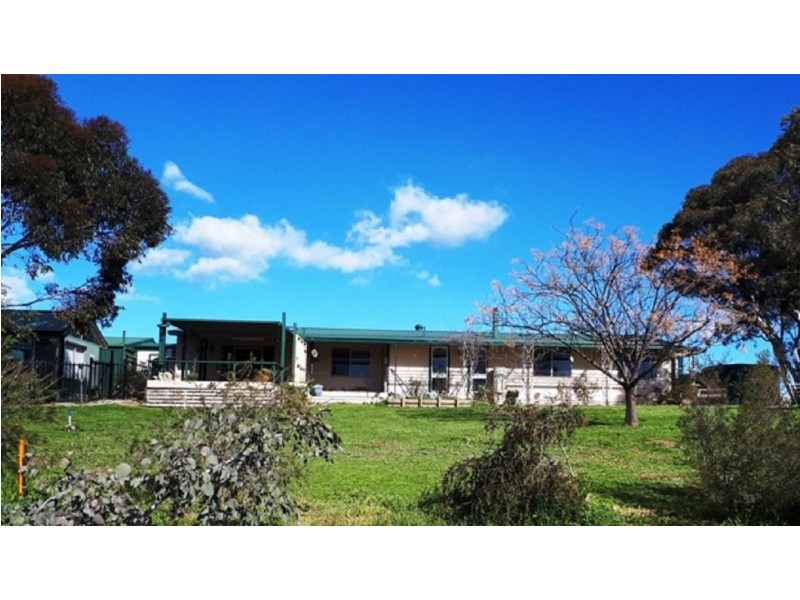 164 Maxwell Road, Goorambat VIC 3725