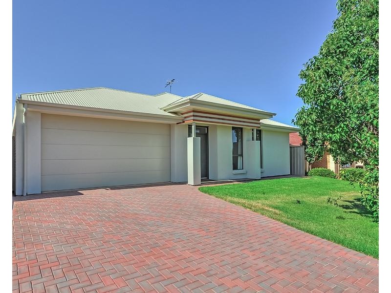 2 Netherby Avenue, Evanston Park SA 5116