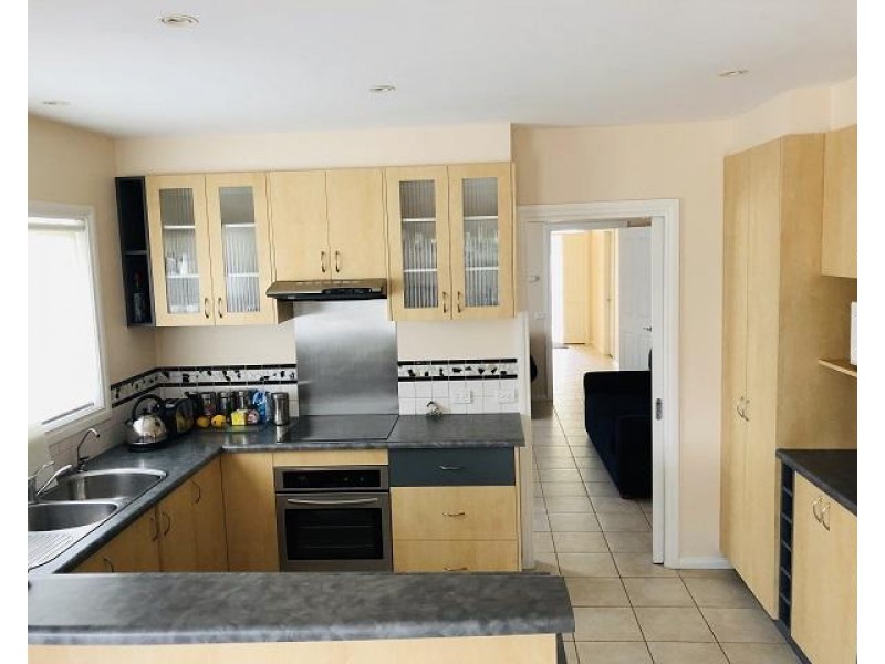 2/44 Church Street, Cowes VIC 3922