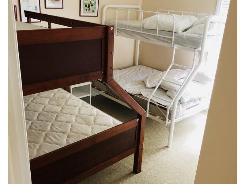 2/44 Church Street, Cowes VIC 3922