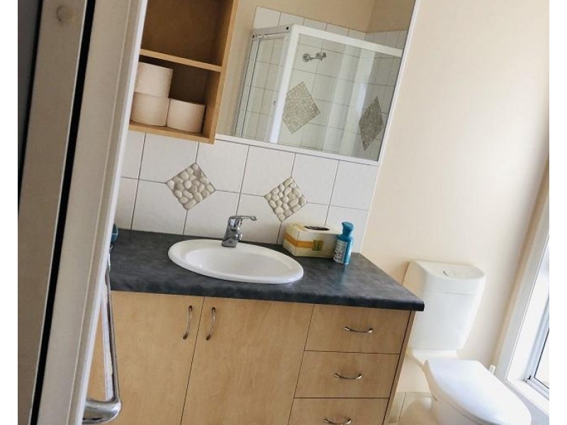 2/44 Church Street, Cowes VIC 3922