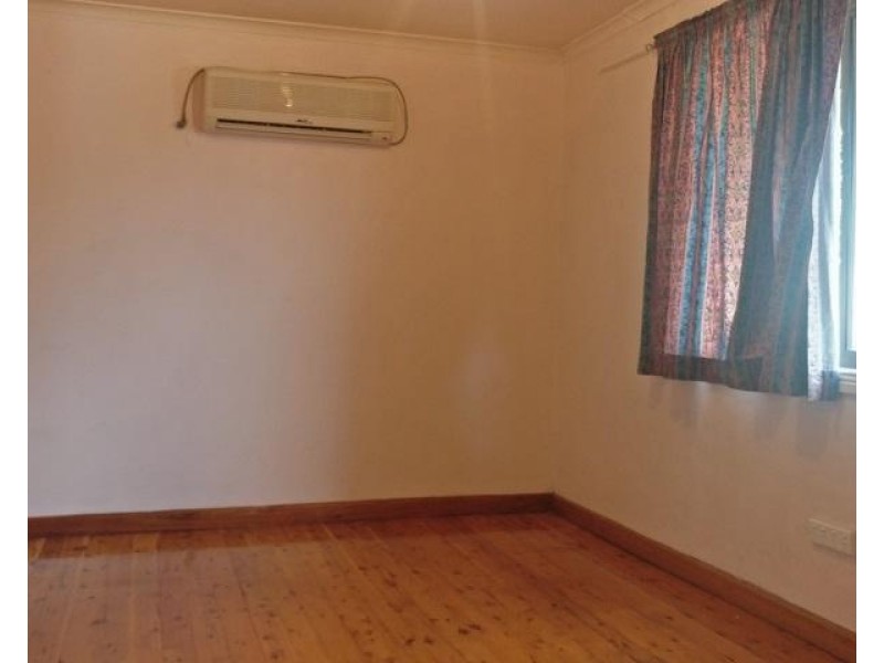 9 Waldron Road, Sefton NSW 2162