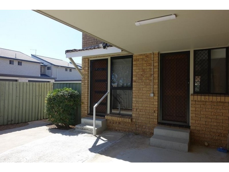 1/9 Aquila Court, Mermaid Waters QLD 4218