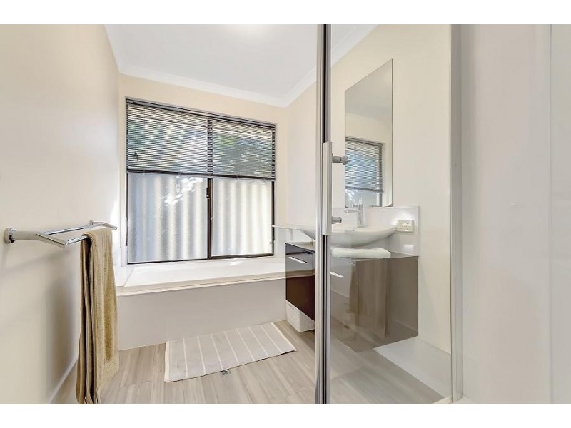 3 Cassia Link, Banksia Grove WA 6031