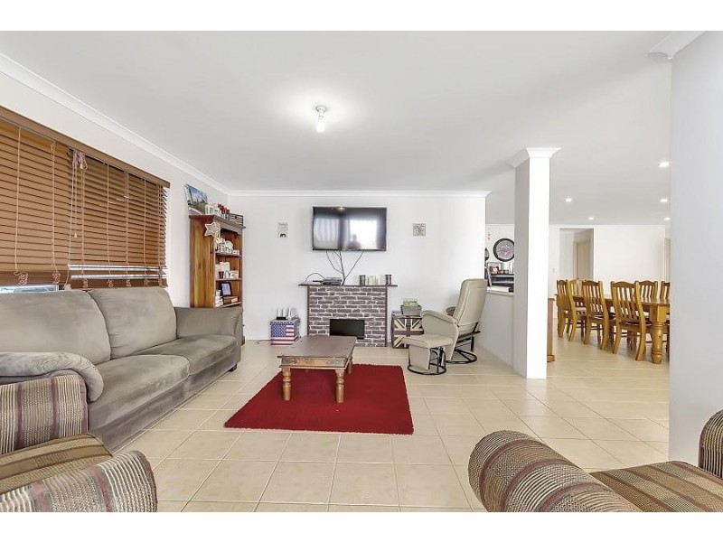 3 Cassia Link, Banksia Grove WA 6031