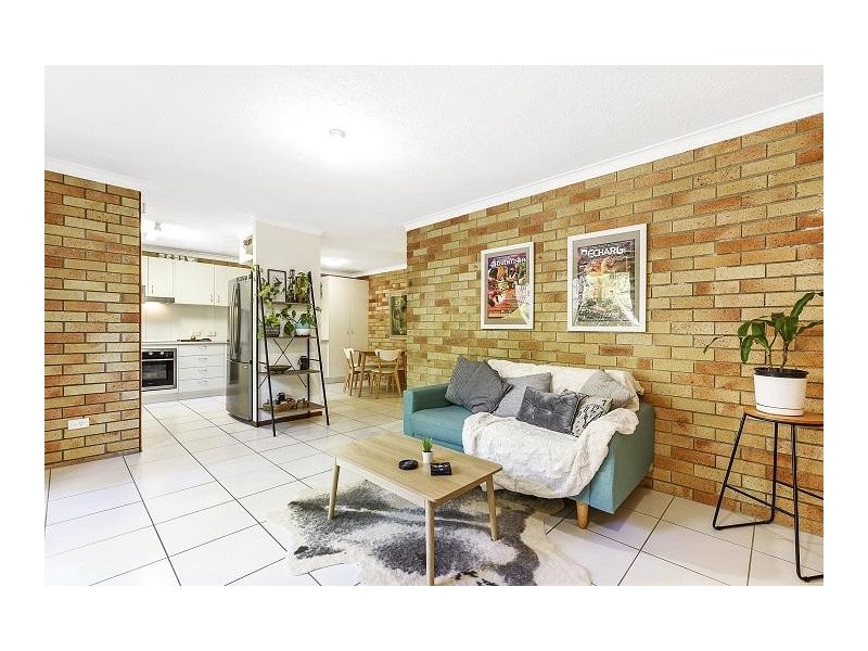 9/55 Duet Drive, Mermaid Waters QLD 4218