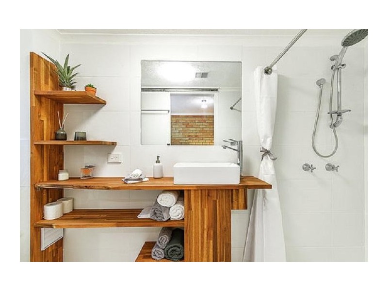 9/55 Duet Drive, Mermaid Waters QLD 4218