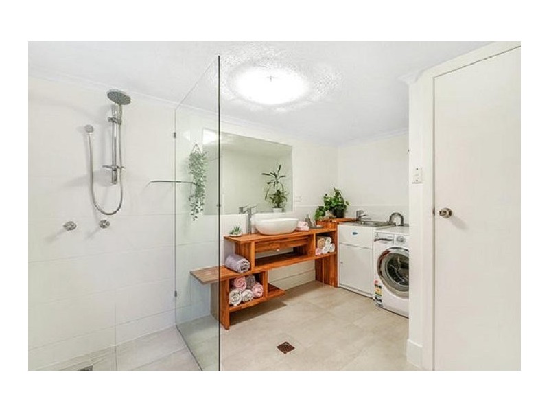 9/55 Duet Drive, Mermaid Waters QLD 4218