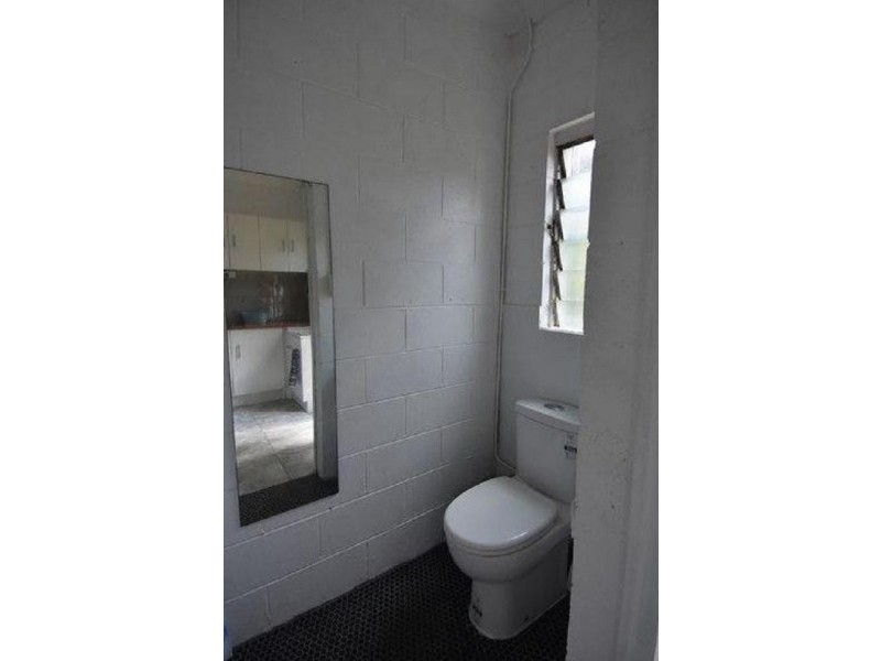 9 Butler Road, Bingil Bay QLD 4852