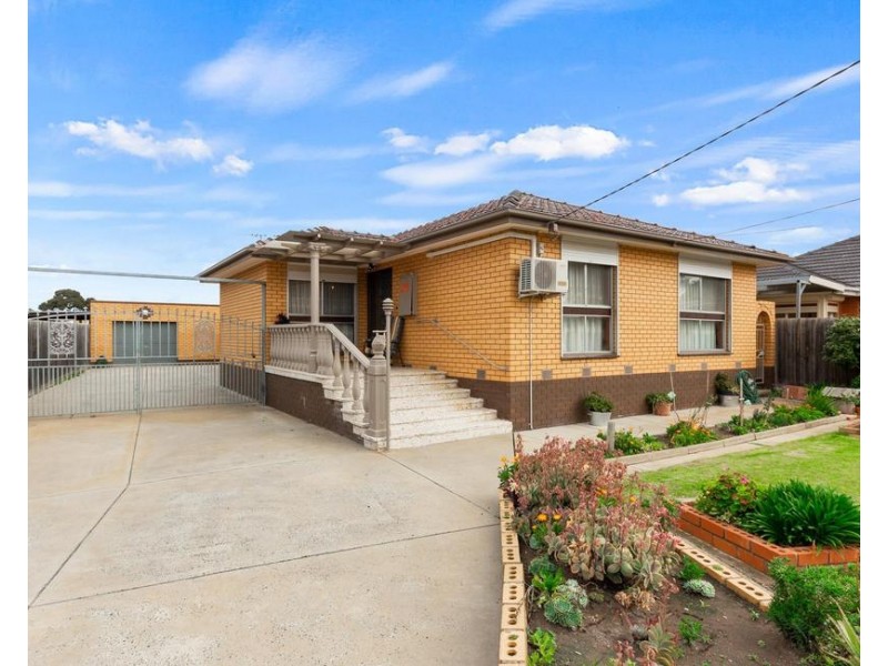 25 Yarmouth Avenue, St Albans VIC 3021