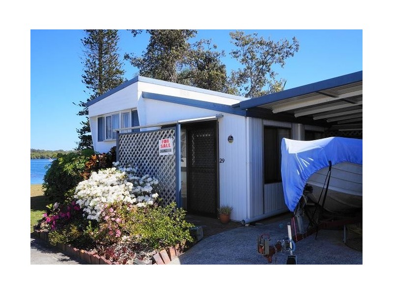 25 Chinderah Bay Drive, Chinderah NSW 2487