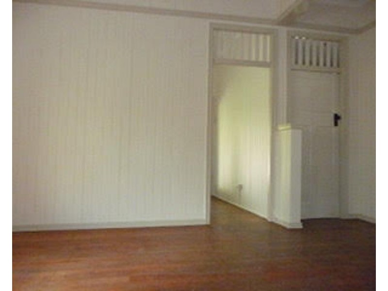 19 Fifth Avenue, Kedron QLD 4031