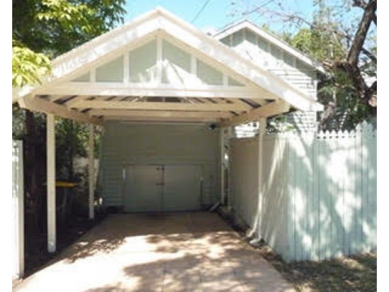 19 Fifth Avenue, Kedron QLD 4031