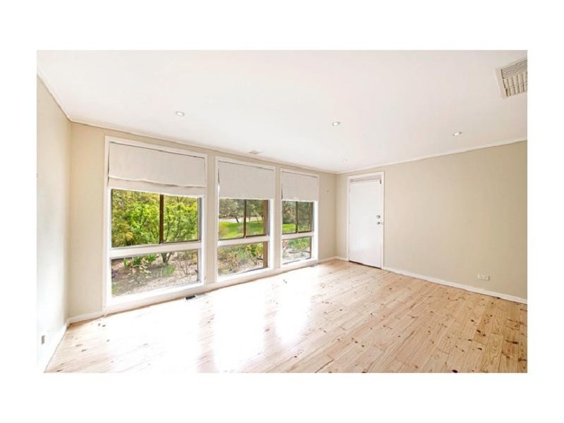 10 Noble Place, Flynn ACT 2615