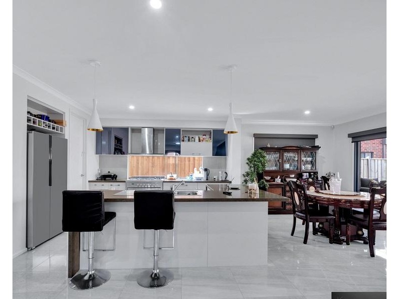 11 Perrin Circuit, Tarneit VIC 3029