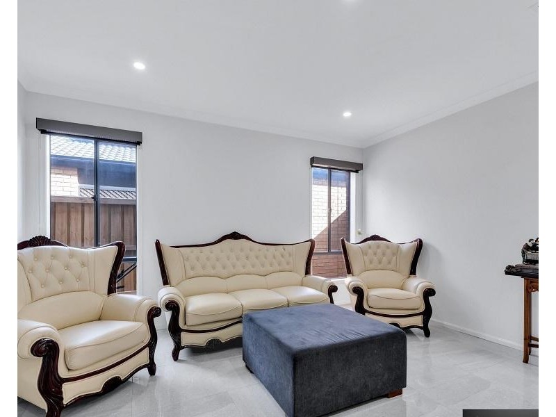 11 Perrin Circuit, Tarneit VIC 3029