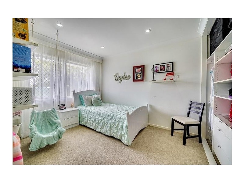 12 Tandara Street, Rochedale South QLD 4123