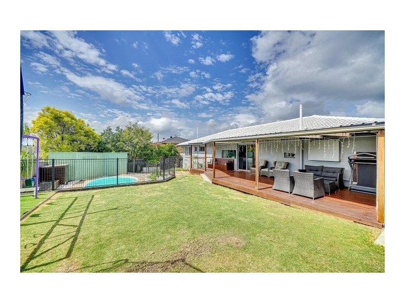 12 Tandara Street, Rochedale South QLD 4123