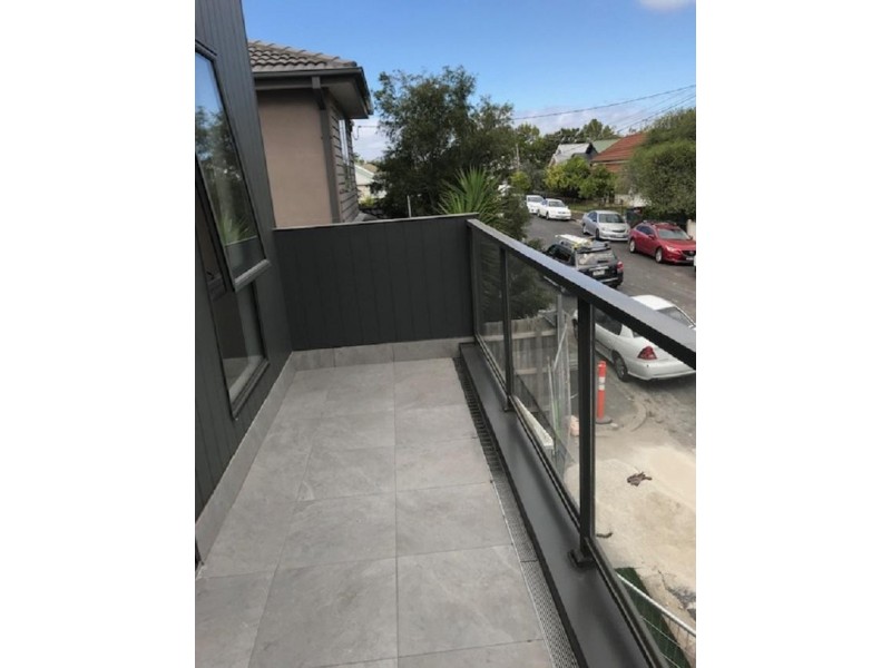 18 Burns Street, Yarraville VIC 3013