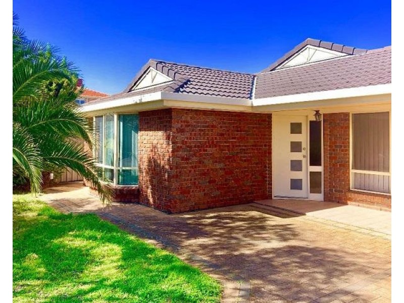 66 Freebairn Drive, Hallett Cove SA 5158