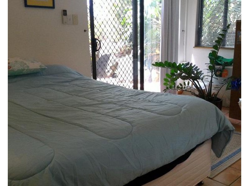 1/181 Harvey Road, Redlynch QLD 4870