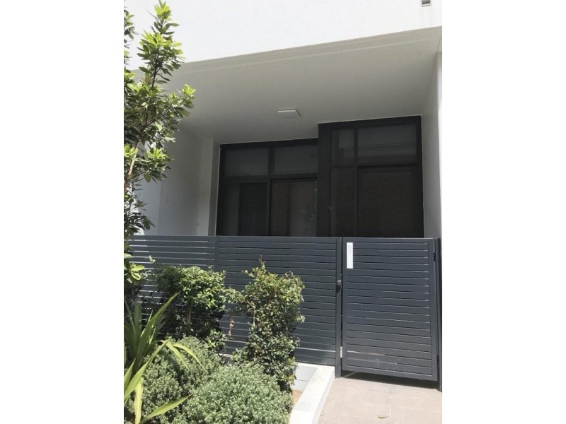 42 Rosebery Avenue, Rosebery NSW 2018