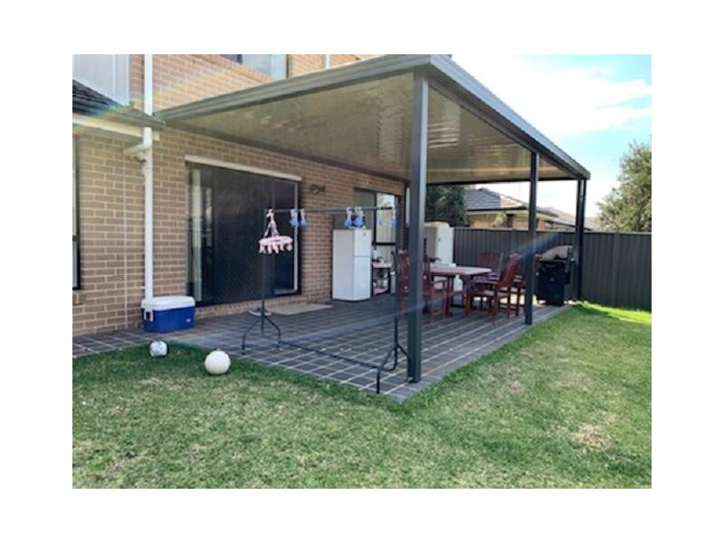 14 Kobe Street, Ropes Crossing NSW 2760