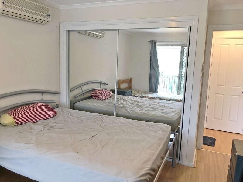 1/614 Henry Lawson Drive, East Hills NSW 2213