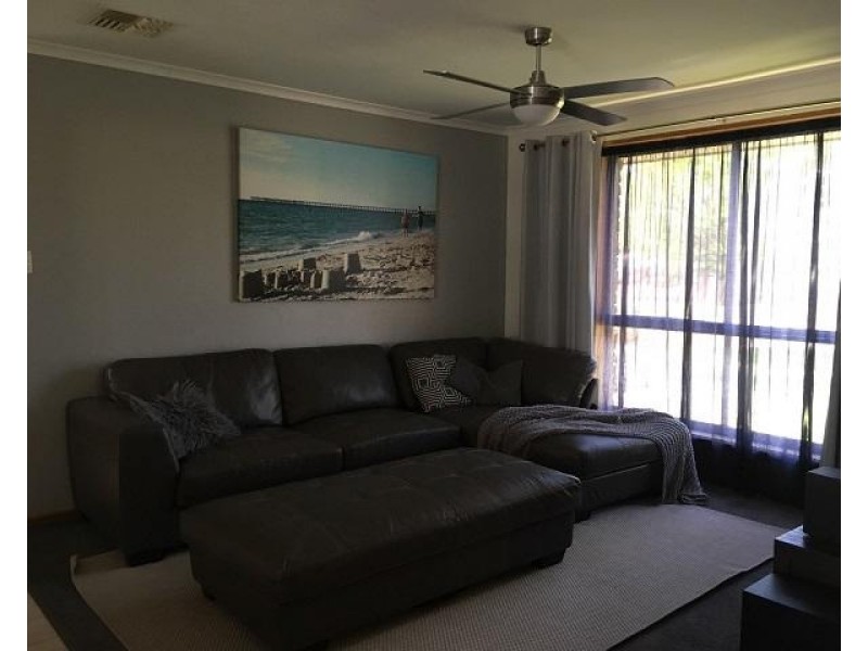 13 Causby Crescent, Willaston SA 5118