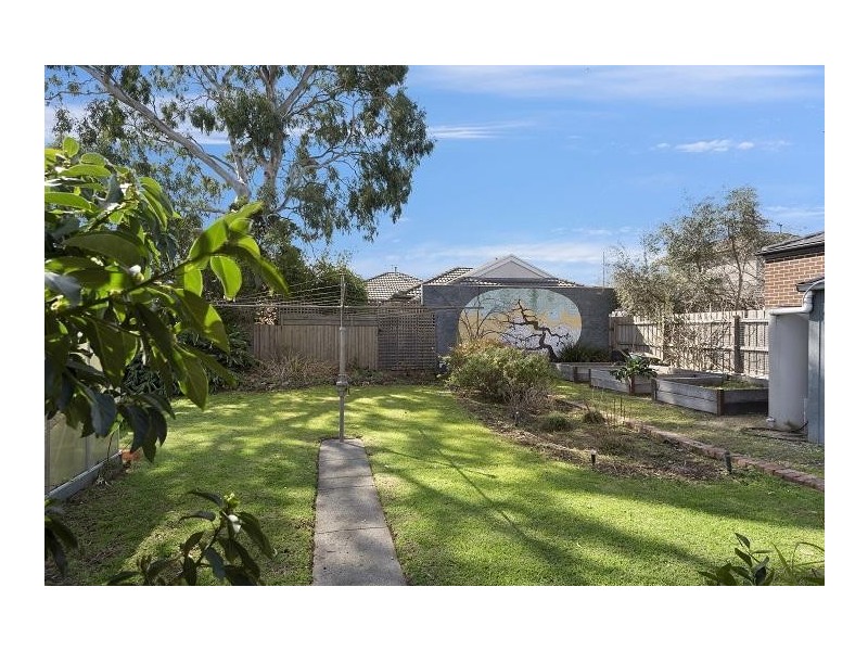 64 Lloyd Street, Heidelberg Heights VIC 3081