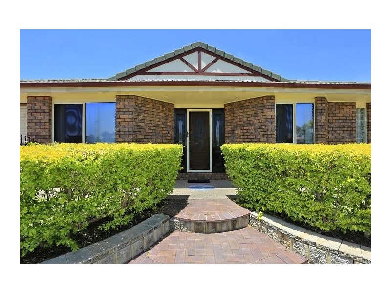 12 Tropicana Drive, Avoca QLD 4670