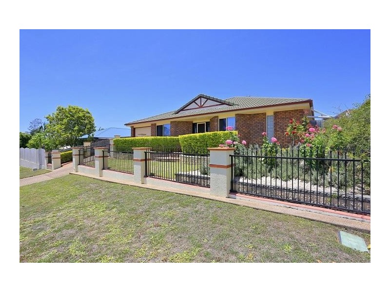 12 Tropicana Drive, Avoca QLD 4670