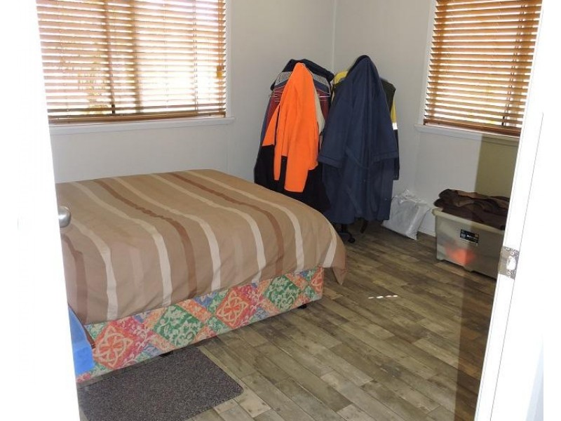 19 Lynd Highway, (Charters Towers), Toll QLD 4820