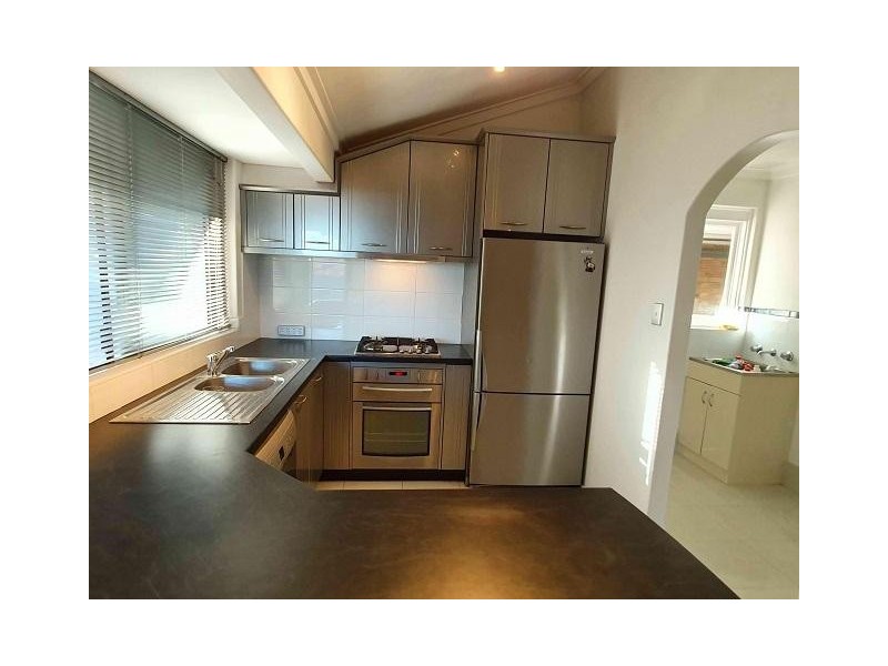 27 Hines Road, Hilton WA 6163