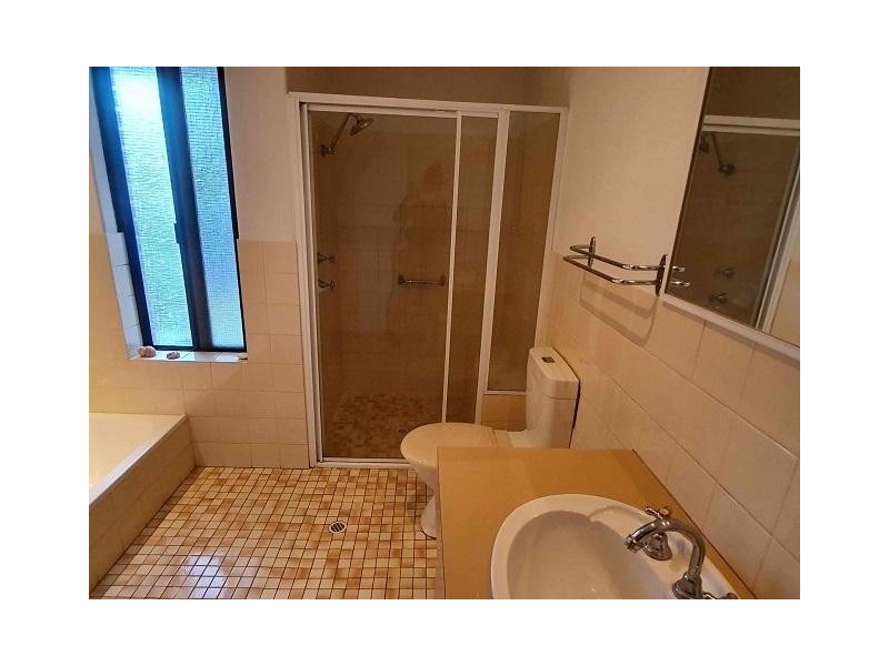 27 Hines Road, Hilton WA 6163