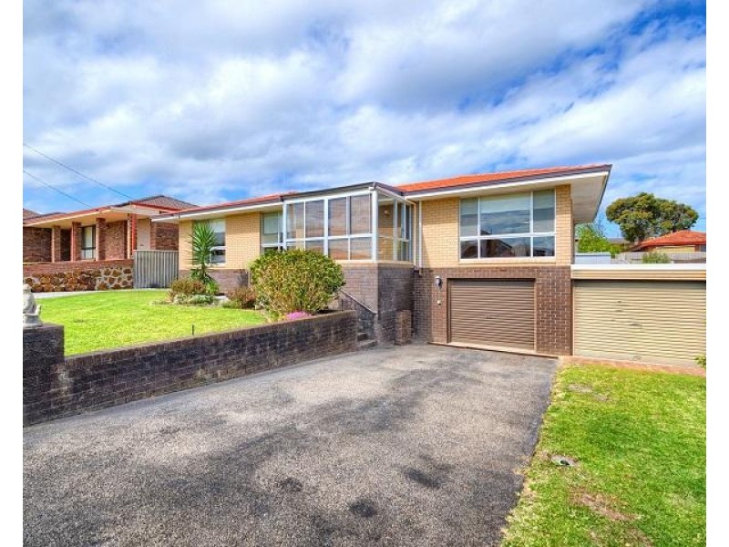 18 Hofrad Court, Yakamia WA 6330