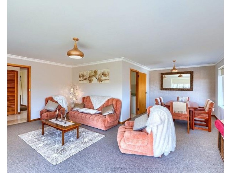 18 Hofrad Court, Yakamia WA 6330