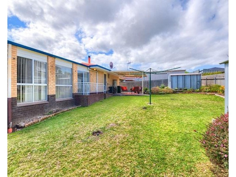 18 Hofrad Court, Yakamia WA 6330