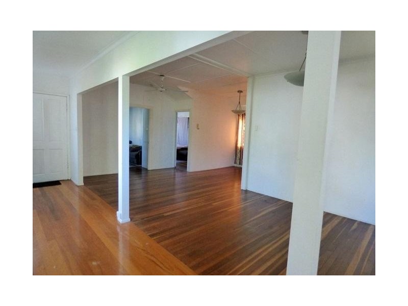 2 Dodds Street, Margate QLD 4019