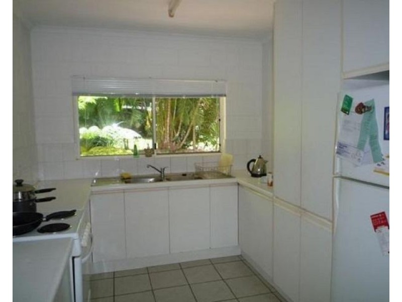 11 Royal Palm Drive, Mission Beach QLD 4852