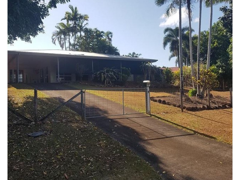 11 Royal Palm Drive, Mission Beach QLD 4852