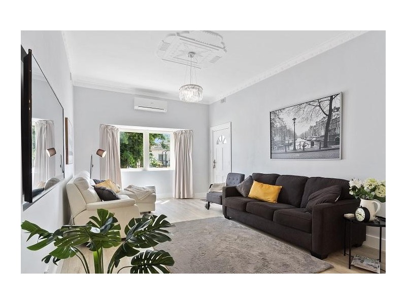 50 Minns Street East, Seaton SA 5023