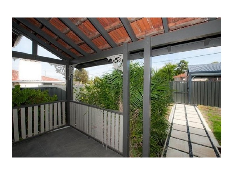 181 Collier Road, Embleton WA 6062