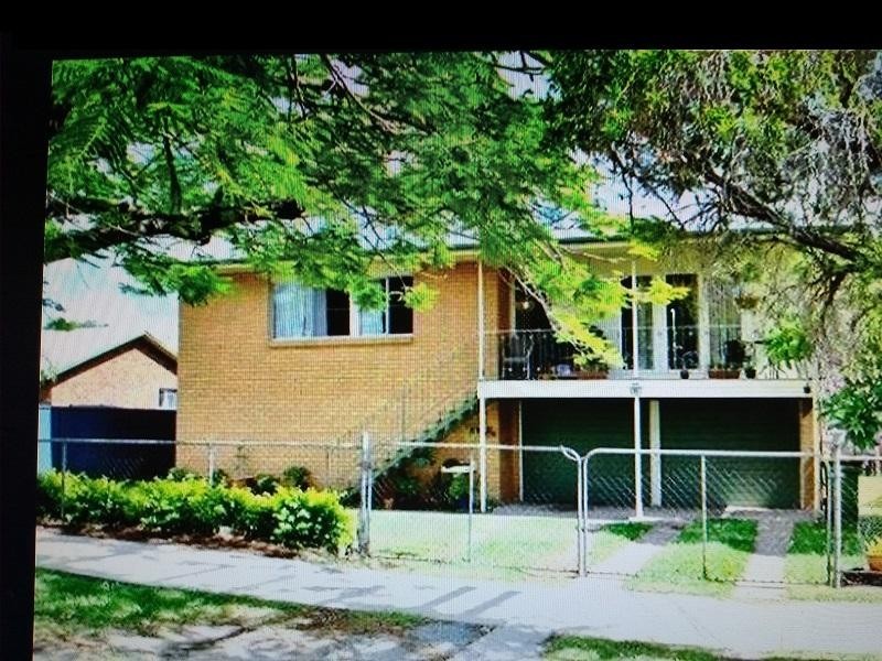 69 Oakey Flat Road, Morayfield QLD 4506