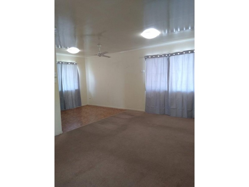 69 Oakey Flat Road, Morayfield QLD 4506
