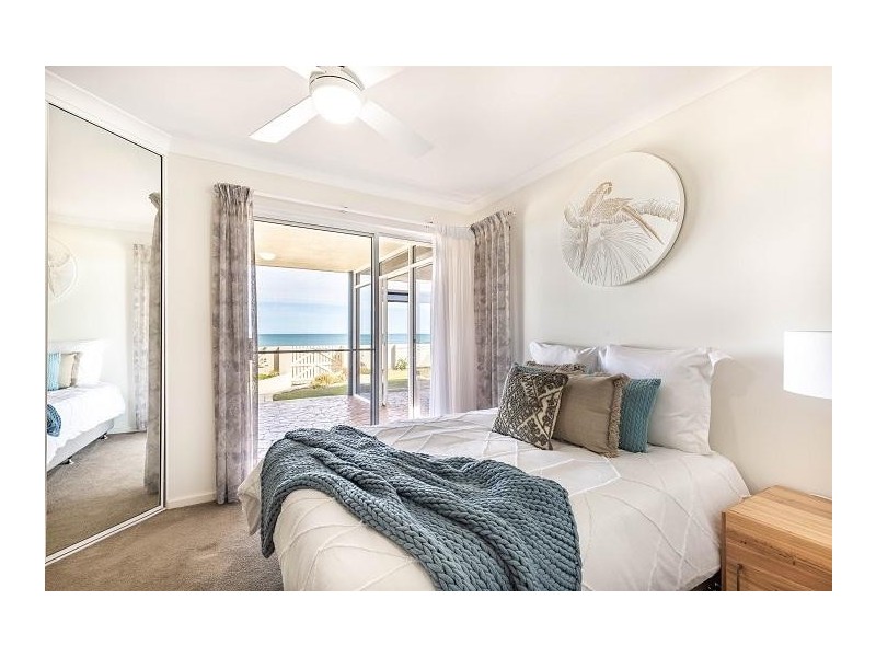 18 Ronsard Drive, San Remo WA 6210