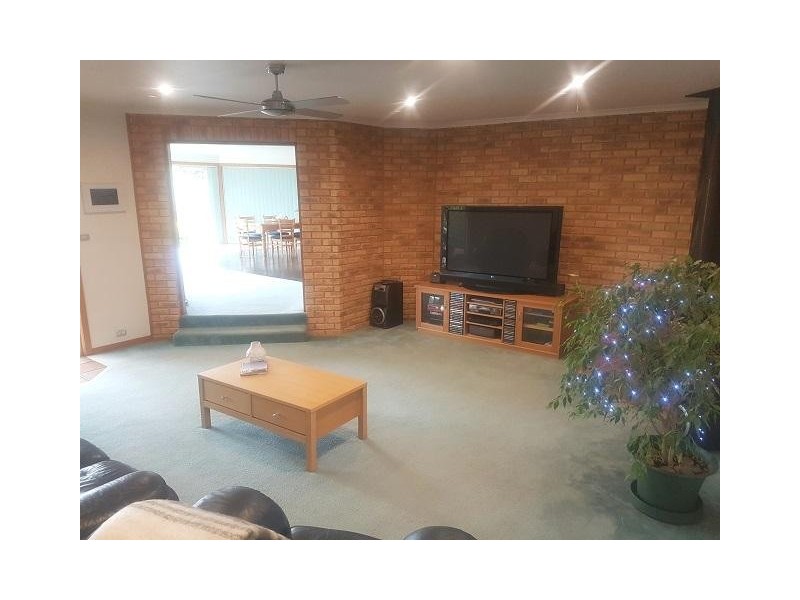 1 Fairway Drive, Penguin TAS 7316